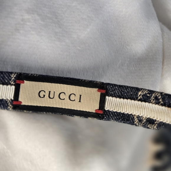 Gucci GG Canvas Headband EUC - Picture 5 of 7
